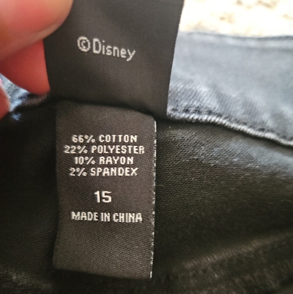 Disney Mickey Mouse & Minnie Mouse Kissing Patch High-Waisted Black Jeans 15 - Picture 10 of 13